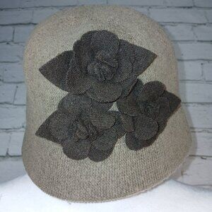 AUGUST POLY WOOL BLEND BUCKET HAT TAN WITH BROWN FELT FLOWER